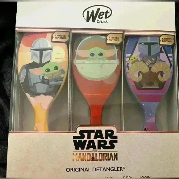 🚫SOLD🚫 Wet Brush - Original Detangler: Star Wars Limited Edition - Picture 2 of 4